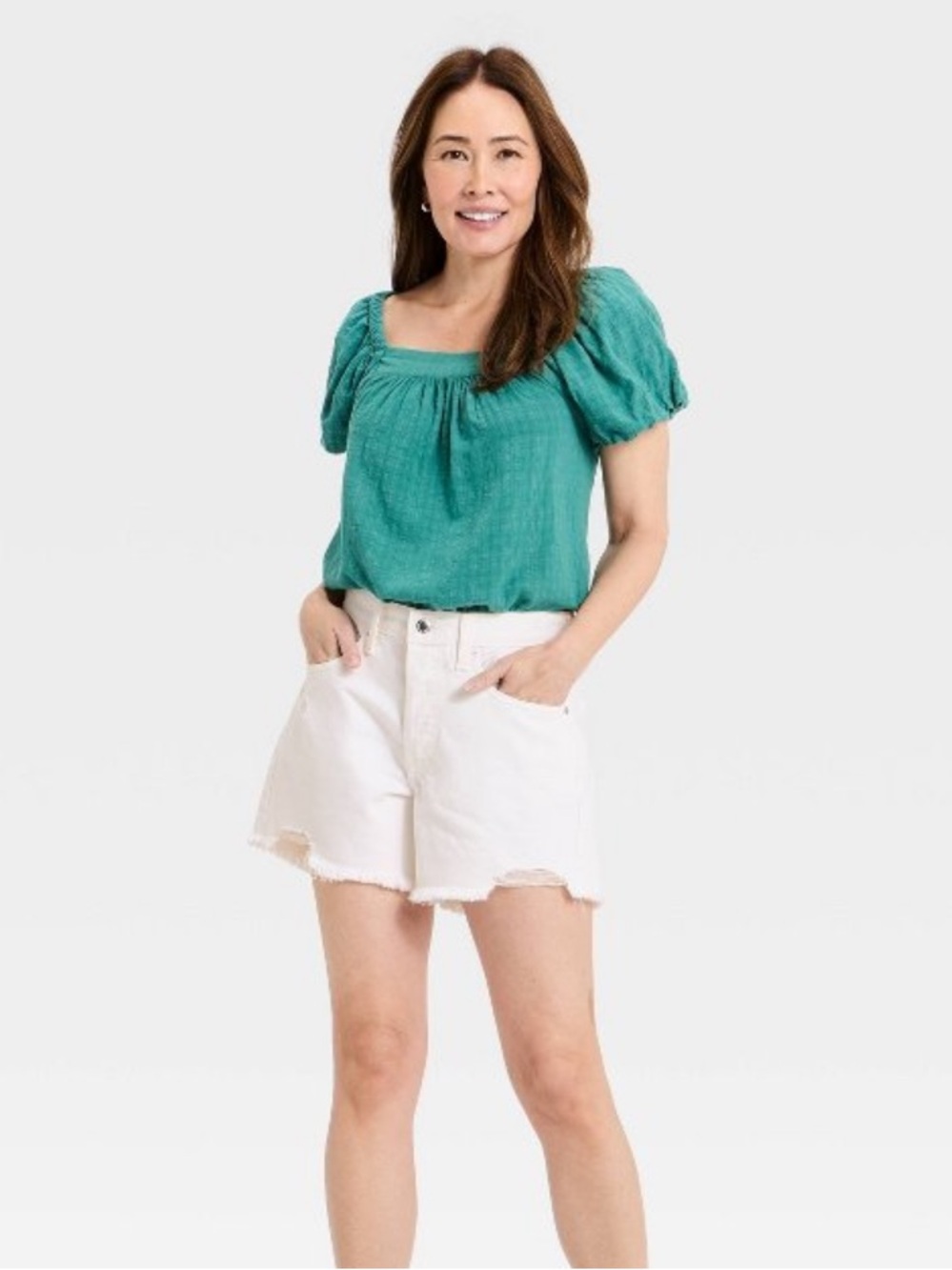 🆕 NWT Universal Thread Mid-rise 90s Baggy Jean Shorts
